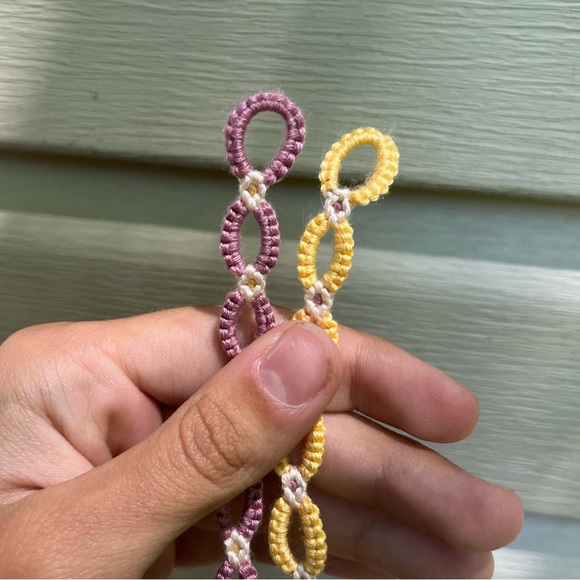 Handmade matching pack woven Daisy chain friendship bracelets purple yellow - Picture 2 of 11